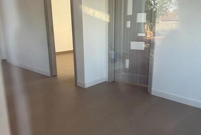 Casă cu 2 camere cu Teren 700 Mp în Săveni - 4