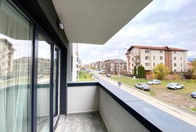 Apartament cu 3 camere de închiriat - 1