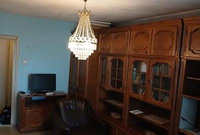 Apartament cu 2 camere semidecomandat în Alexandru Obregia - 12