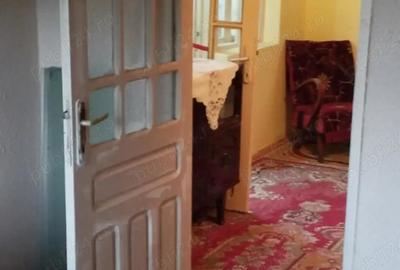 Casă cu 3 camere în Lipovăț - 4