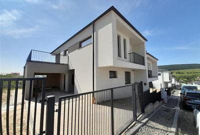 Duplex cu 4 camere cu Canalizare în Chinteni - 4