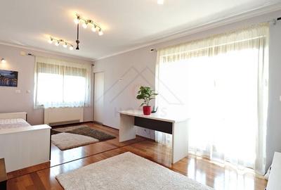 Casa mare. Posibil si clinica, camin batrani, invatamant, sediu firma. - 21