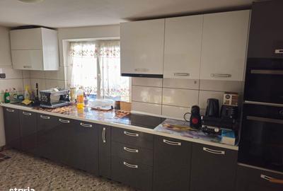 Casă cu 5 camere cu Teren 818 Mp în Letea Veche - 10