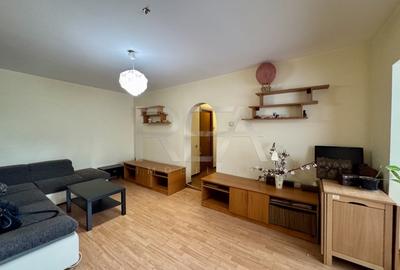 2 camere Titulescu cu vedere pe spate in bloc 1981 - 3