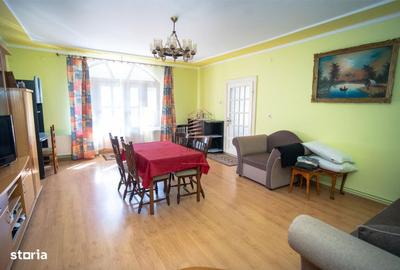 Casă cu 4 camere decomandat cu Teren 570 Mp în Rogerius - 13