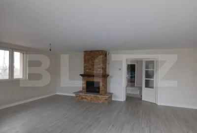Casă cu 5 camere cu Teren 1590 Mp în Luna - 11