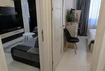 Proprietar Apartament 2 camere,50 mp, renovat, zona Astra 110.900 - 5