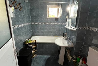 Inchiriez apartament 3 camere - 7