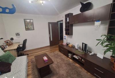 Apartament cu 2 camere decomandat, mobilat în Pieptănari - 10