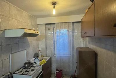 Apartament 2 camere parter- urgent - 1