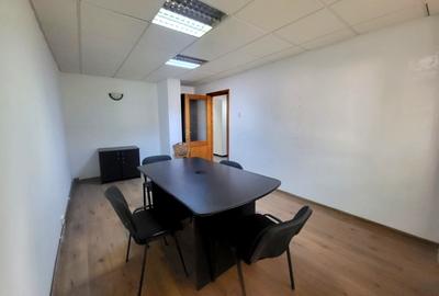 Spatiu de birou – 4 camere, 70 mp – Ultracentral, zona Palas - 2