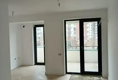 Apartament cu 2 camere semidecomandat, mobilat în Central - 7