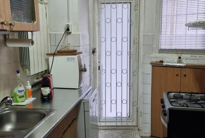 Apartament cu 3 camere semidecomandat, mobilat în Universitate - 10