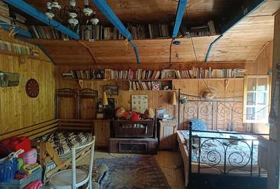 Casă cu 1 camere cu Teren 970 Mp în Poiana - 2
