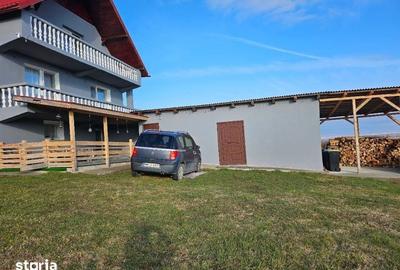 Casă cu 4 camere cu Teren 4600 Mp în Fărcașa - 3