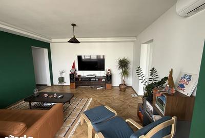 Apartament cu 3 camere în Titan