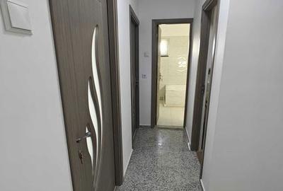Apartament cu 3 camere decomandat în Central - 1
