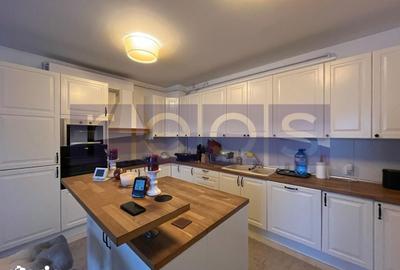 Apartament cu 4 camere decomandat în Central - 16