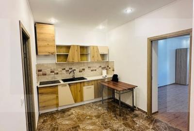 Apartament de vanzare, cu 3 camere, zona ultracentrala - 4
