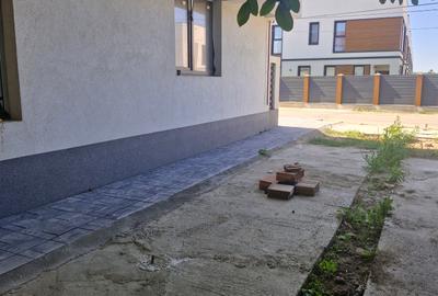 Duplex cu 5 camere cu Teren 250 Mp în Tunari - 3