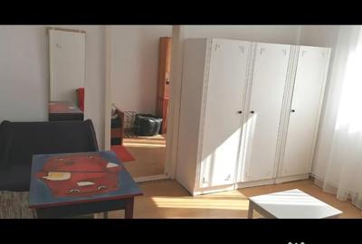 Apartament cu 2 camere nedecomandat în Hipodrom 3