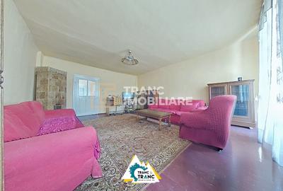 Casă cu 5 camere cu Canalizare în Zăbrani - 14