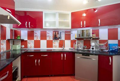 Apartament cu 4 camere decomandat în Dealuri Oradea - 7