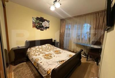 Apartament cu 3 camere semidecomandat în 9 Mai - 2