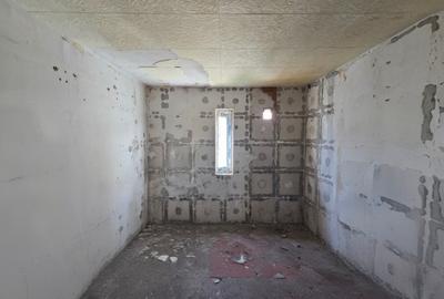 Apartament 4camere 70mp-gaze la usa Apartament 4camere 70mp-gaze la usa - 2