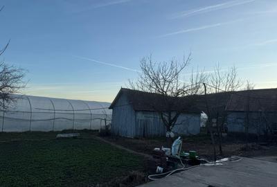 Casă cu 4 camere în Tritenii-Hotar - 10