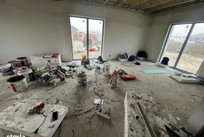 Casă cu 4 camere cu Teren 500 Mp în Clinceni - 5