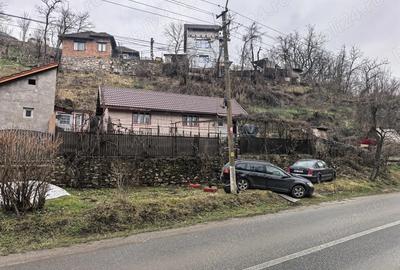 Casă cu 2 camere cu Teren 400 Mp în Central - 5