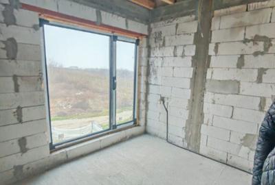 Casă cu 4 camere cu Teren 500 Mp în Cârcea - 3