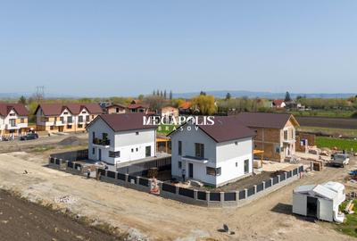 Casă individuală cu 5 camere cu Canalizare în Stupini - 17