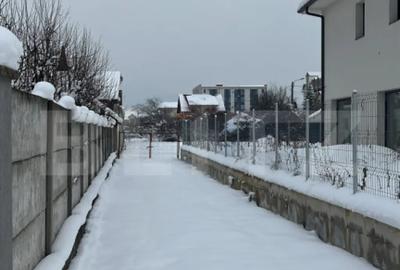 Teren de 640 mp, în Central - 4