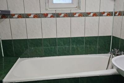 Apartament cu 2 camere semidecomandat în Tei