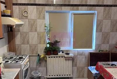 Apartament cu 3 camere decomandat, mobilat în Basarabia - 8