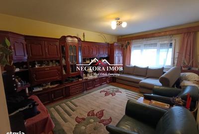 Apartament cu 3 camere în Calea Aradului - 1