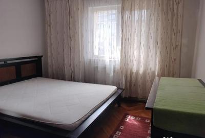 Apartament cu 4 camere semidecomandat în Calea București - 9