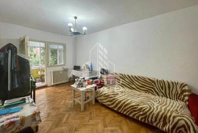 Apartament 1 camera, etaj 1 - zona Aurel Vlaicu, Lebada Apartament 1 camera, etaj 1 - zona Aurel Vlaicu, Lebada - 1