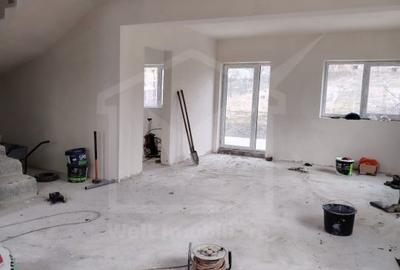 Casă individuală cu 4 camere cu Canalizare în Dezmir - 10