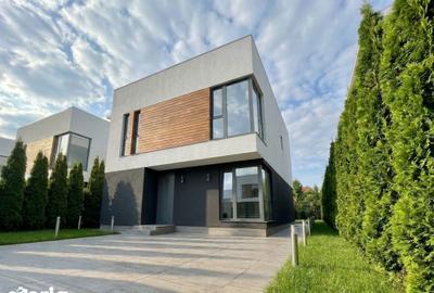 Casă cu 4 camere cu Teren 243 Mp în Central - 6