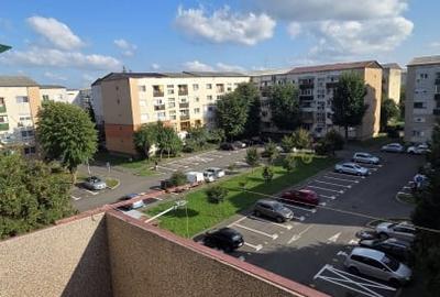 Apartament cu 3 camere, Micro 17,  Bld Independentei - 6