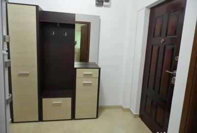 Apartament cu 2 camere decomandat în Canta