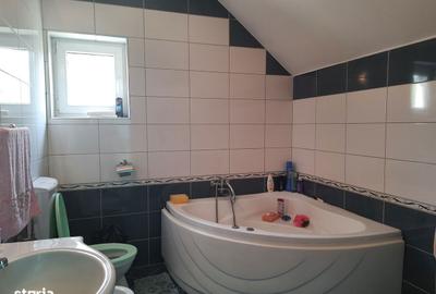 Casă cu 3 camere în Central - 10