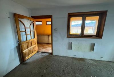 Casă cu 4 camere cu Teren 157 Mp în Sud - 5