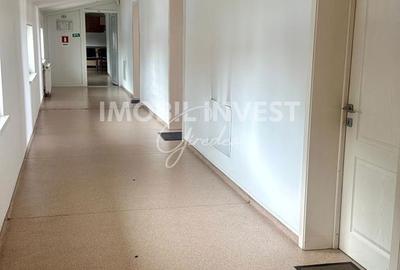 Spațiu comercial, de 270 mp, în Central - 3