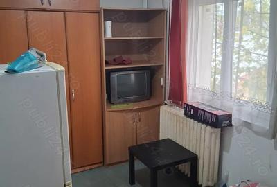 Particular inchiriez garsoniera confort 3 Constantin Brancoveanu - 1