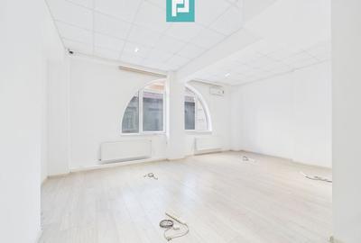 Birou, de 182 mp, în Ultracentral - 4