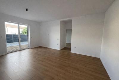 Apartament cu 2 camere în Plopi - 1